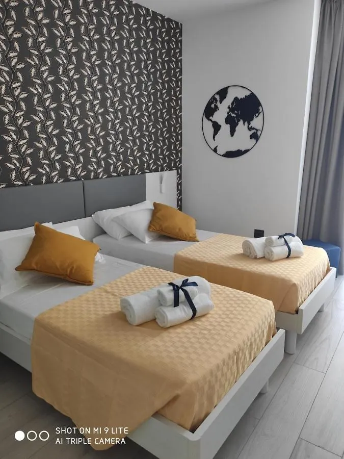Thalya Luxury Rooms Syracuse Bed & Breakfast
